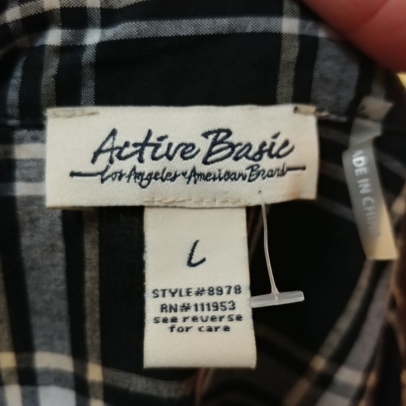 Trendy Button down - Picture 6 of 8